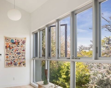 1407 Oak Street - Photo Thumbnail 18