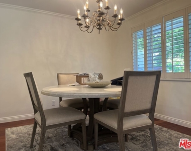 5819 Fairhaven Avenue - Photo Thumbnail 7