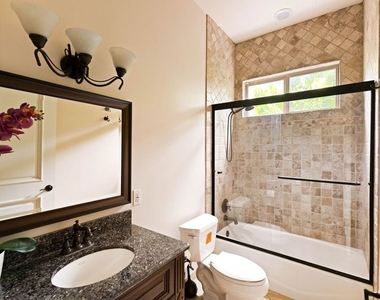 4822 Valjean Avenue - Photo Thumbnail 22