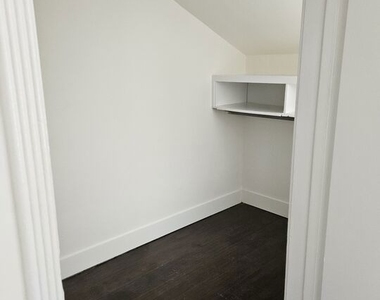 2226 Zoe Avenue - Photo Thumbnail 7