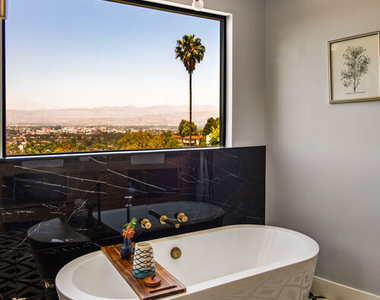 3606 Berry Drive - Photo Thumbnail 19