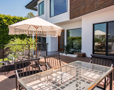 3606 Berry Drive - Photo Thumbnail 3