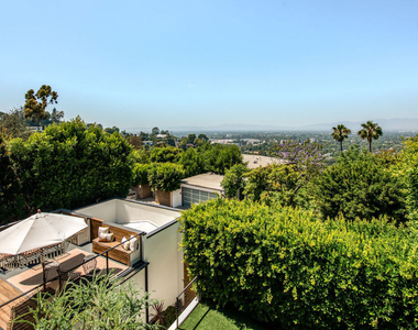 3606 Berry Drive - Photo Thumbnail 21