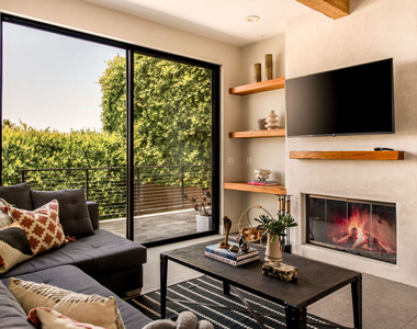 3606 Berry Drive - Photo Thumbnail 7