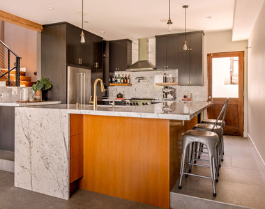 3606 Berry Drive - Photo Thumbnail 10
