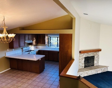 12156 Lakeside Ave - Photo Thumbnail 2