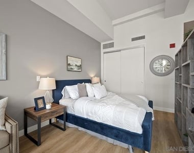 350 W Ash Street W - Photo Thumbnail 15