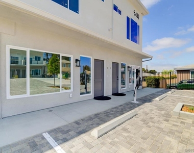 5432 Churchward - Photo Thumbnail 34