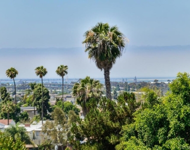 5432 Churchward - Photo Thumbnail 13
