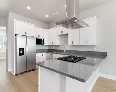 5432 Churchward - Photo Thumbnail 6