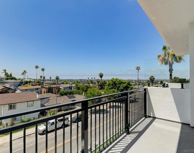 5432 Churchward - Photo Thumbnail 5