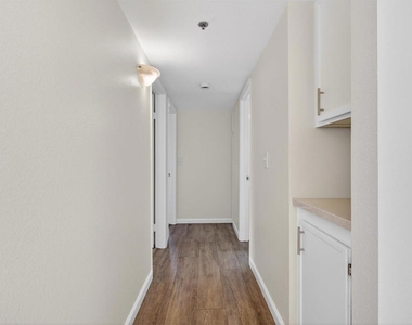 3980 Faircross Pl - Photo Thumbnail 19