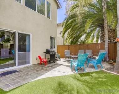 10019 Kika Ct - Photo Thumbnail 16