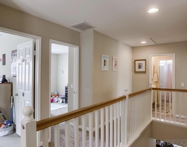 10019 Kika Ct - Photo Thumbnail 8
