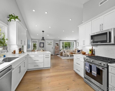 3802 Jennings Street - Photo Thumbnail 21