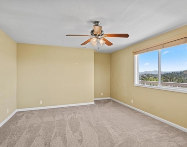 4258 Summit Dr - Photo Thumbnail 35