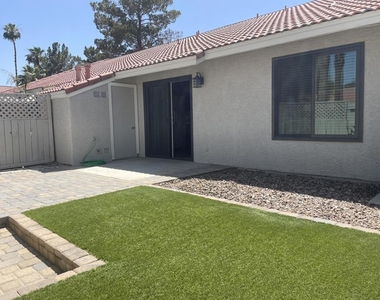 43376 Cook Street - Photo Thumbnail 18