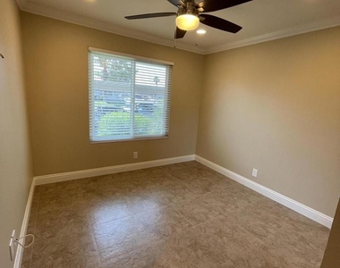 43376 Cook Street - Photo Thumbnail 16