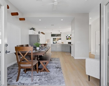 53445 Eisenhower Drive - Photo Thumbnail 7