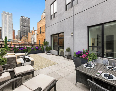 416 West 52nd Street - Photo Thumbnail 7