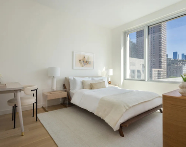 611 West 56th Street - Photo Thumbnail 4