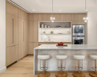 20 River Terrace - Photo Thumbnail 5