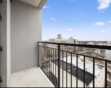 3510 Glenwood Road - Photo Thumbnail 9