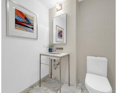 322 W 57th St - Photo Thumbnail 14