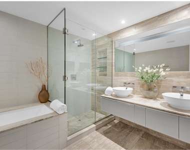 322 W 57th St - Photo Thumbnail 13