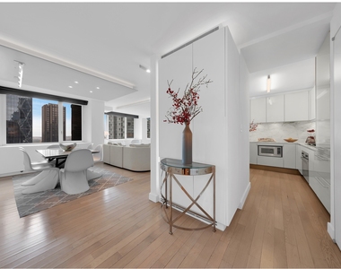 322 W 57th St - Photo Thumbnail 5