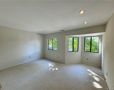 17 Rambling Brook Road - Photo Thumbnail 20