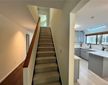 17 Rambling Brook Road - Photo Thumbnail 2