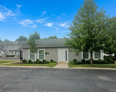 100 Boniface Drive - Photo Thumbnail 2
