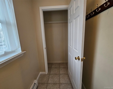 100 Boniface Drive - Photo Thumbnail 9