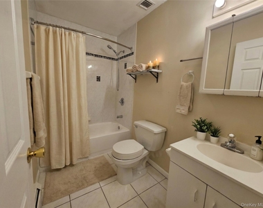 100 Boniface Drive - Photo Thumbnail 15