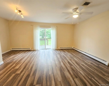 100 Boniface Drive - Photo Thumbnail 7