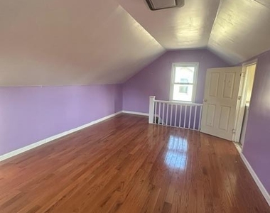 104-11 197th Street - Photo Thumbnail 6