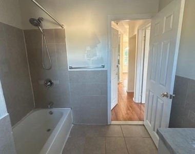 104-11 197th Street - Photo Thumbnail 10