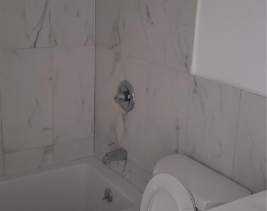 13916 Caney Lane - Photo Thumbnail 7
