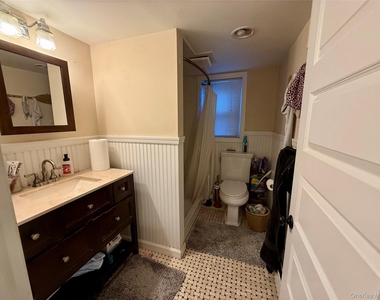 70 Ohio Avenue - Photo Thumbnail 2