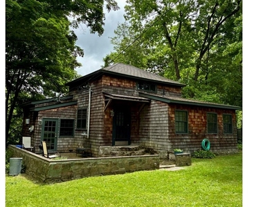 186 Taylor Road - Photo Thumbnail 2