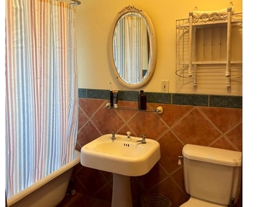 186 Taylor Road - Photo Thumbnail 10