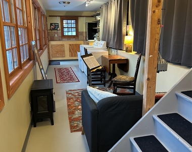 186 Taylor Road - Photo Thumbnail 13