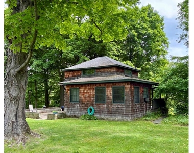 186 Taylor Road - Photo Thumbnail 1