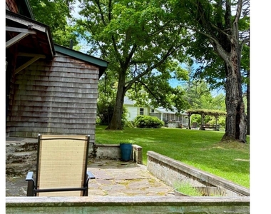 186 Taylor Road - Photo Thumbnail 3