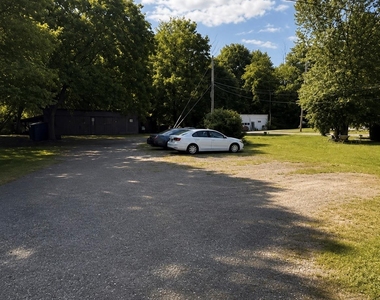 6631 Park Place - Photo Thumbnail 7
