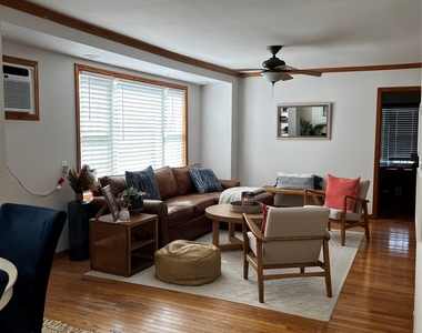 311 W Chester Street - Photo Thumbnail 4