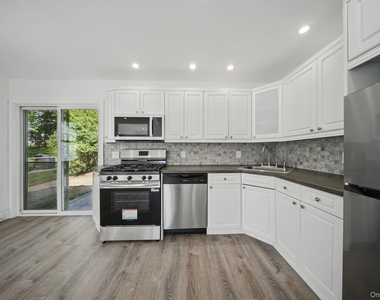 341 Highland Ave Extension - Photo Thumbnail 6