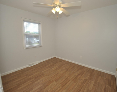 33a Ledgewood Drive - Photo Thumbnail 5