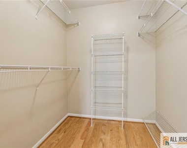 624 Brickhouse Road - Photo Thumbnail 31